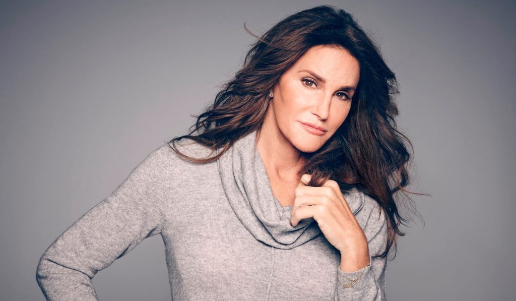 The Kardashians season 7features the return of familiar faces, including Caitlyn Jenner, who makes her first appearance on the show.