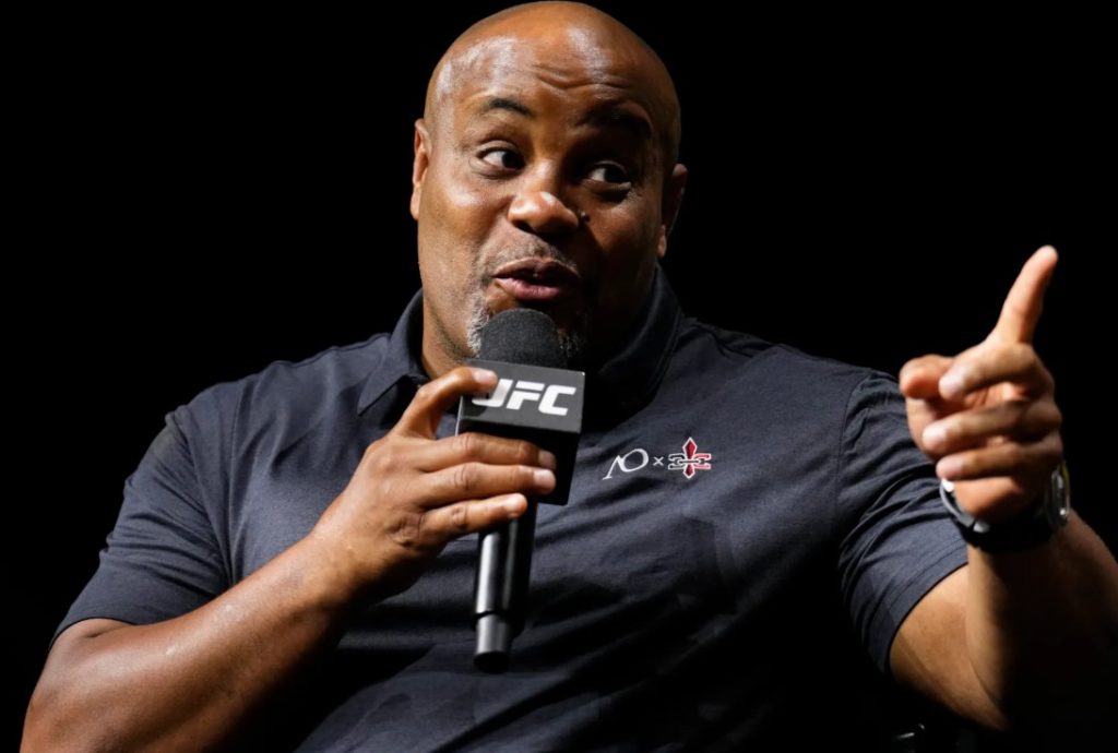 Daniel Cormier pairs with Anik and Rogan on numbered events, offering elite perspectives.