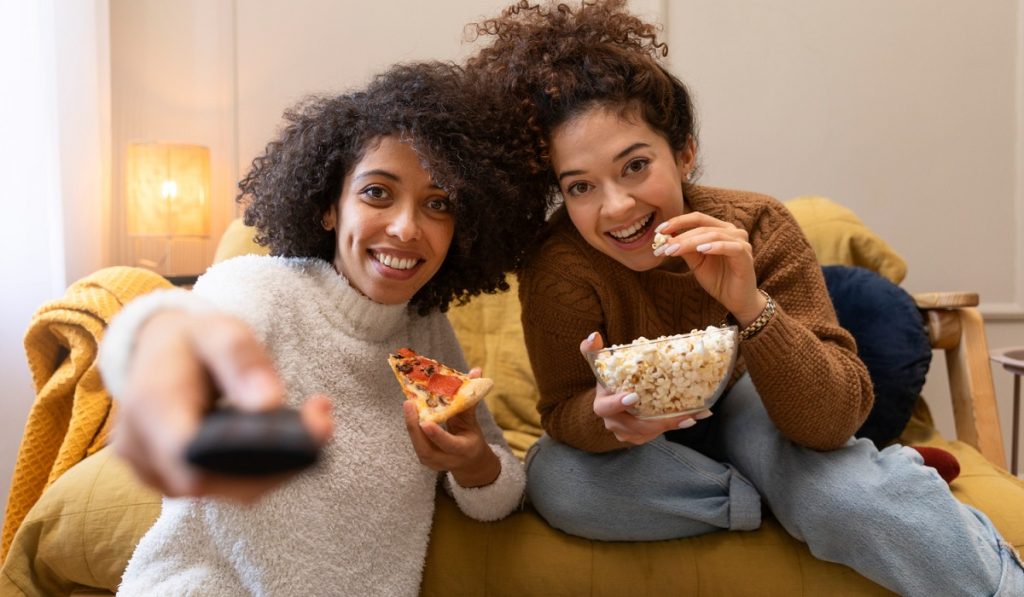 Optimum offers a vast selection of entertainment channels, featuring movies, TV series, lifestyle content, reality shows, and more.