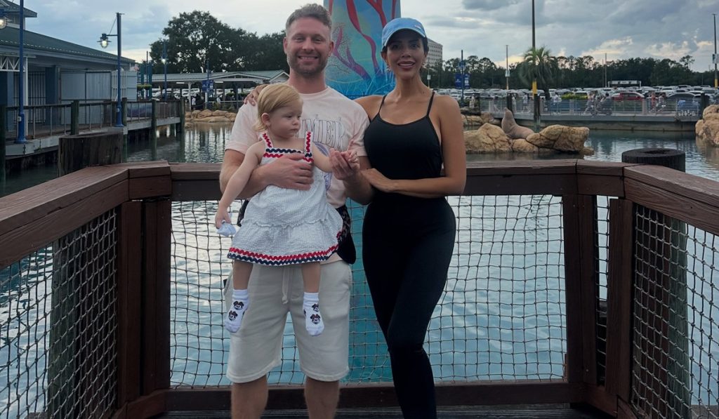 Jasmine with her boyfriend Matt Branistareanu and their daughter, Matilda.