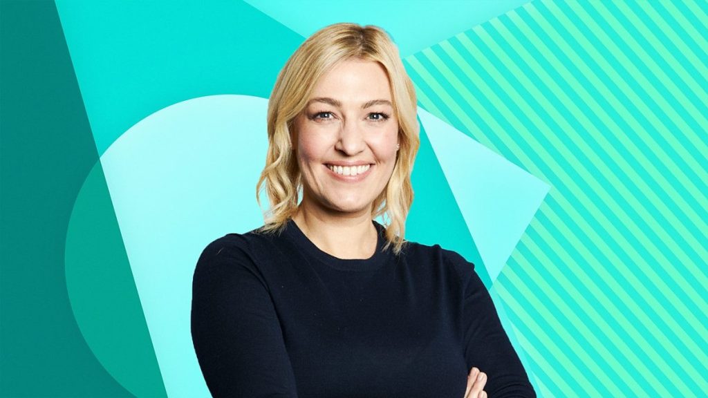 Kelly Cates co-hosts Match of the Day alongside Gabby Logan and Mark Chapman.