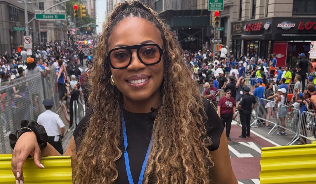 Kimberley Martin is a national NFL reporter.