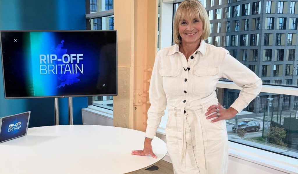 Louise Minchin spent 20 years as an anchor on the flagship morning programme BBC Breakfast. Image: Instagram/@louiseminchin