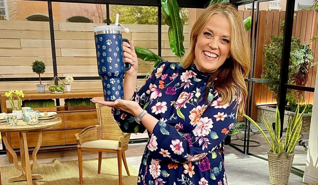 Mary DeAngelis hosts the Morning Connection and Belle by Kim Gravel—Fashion segments.