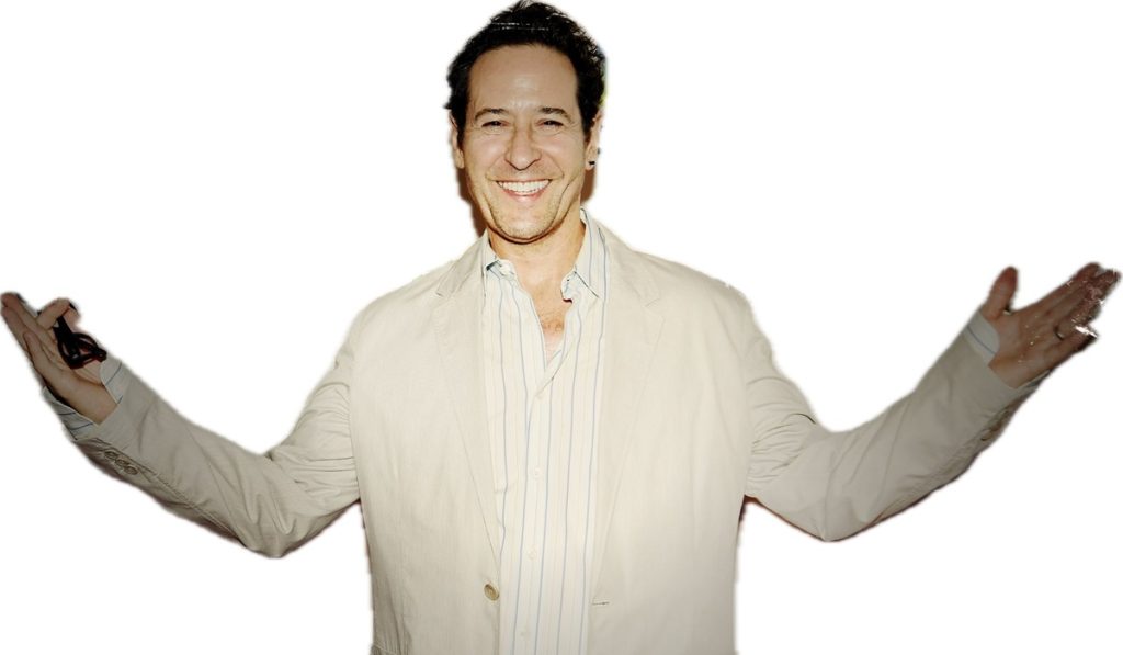 Rob Morrow, one of the main cast of Northern Exposure, currently hosts the Northern Disclosure podcast.