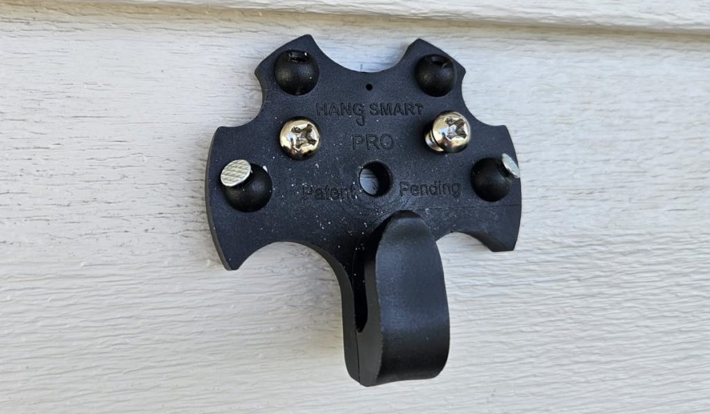  No-Stud Wall Mount